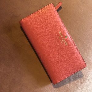 Kate Spade bifold wallet